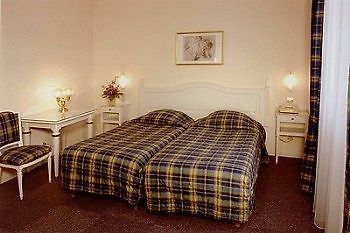 Hotel Berlioz Euroairport Basel - Mulhouse - Freiburg Saint-Louis  Zewnętrze zdjęcie